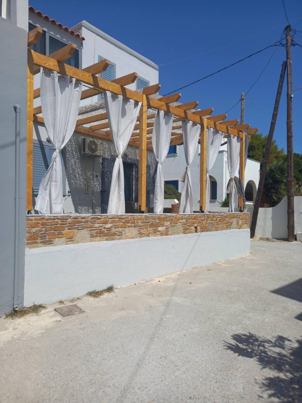Κυκλαδίτικη Βίλα Στην Παραλία Αντώνηδες, Κύθνου Kythnos Exterior photo