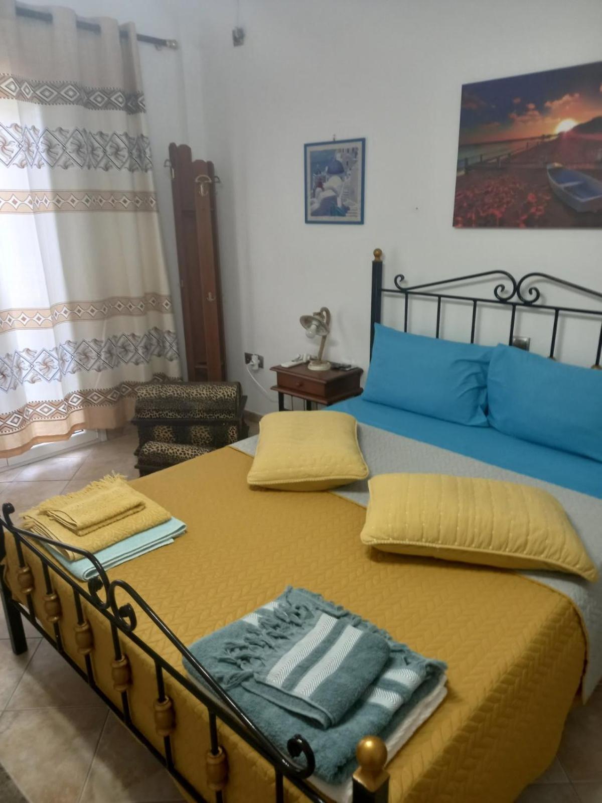 Κυκλαδίτικη Βίλα Στην Παραλία Αντώνηδες, Κύθνου Kythnos Exterior photo